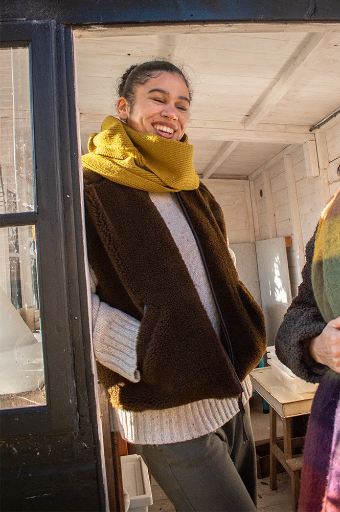 Sessùn Mounty Dark Earth Gilet - The Mercantile London