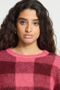 ICHI Elena Fruit Dove & Zinfadel Checked Jumper