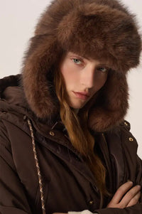 Des Petits Hauts Noir Marcia Hat