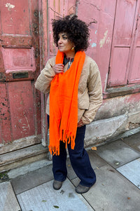 American Vintage Zinaco Fluorescent Fire Scarf