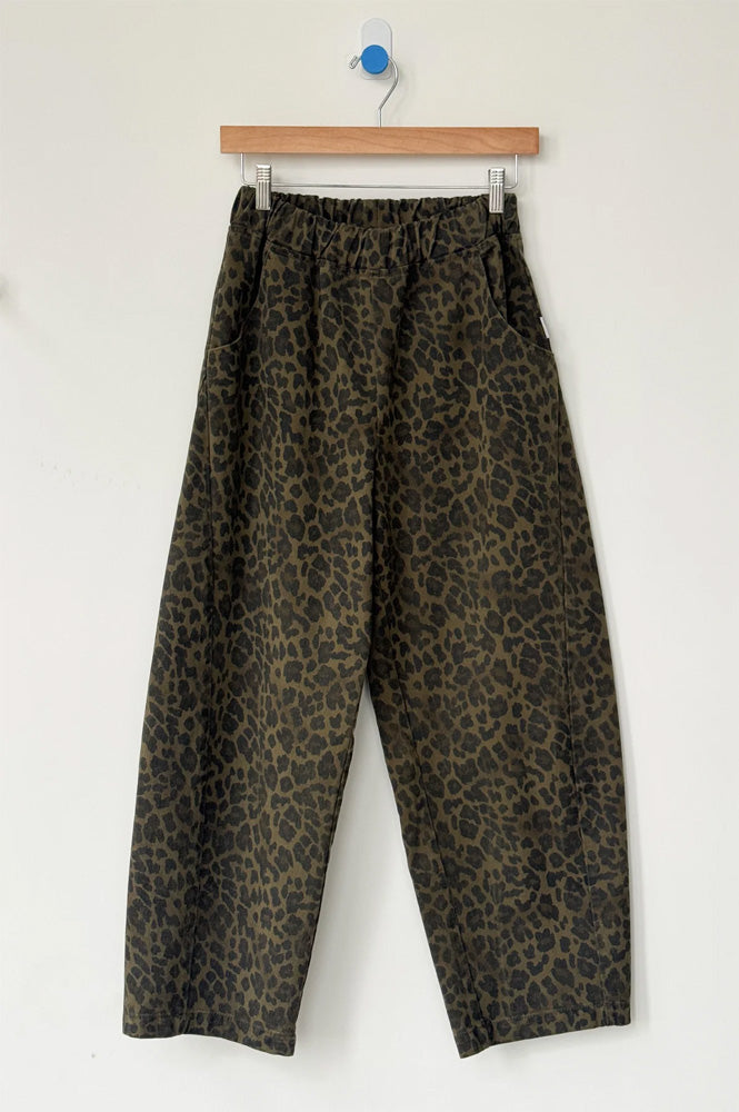 Le Bon Shoppe Arc Fern Leopard Pants