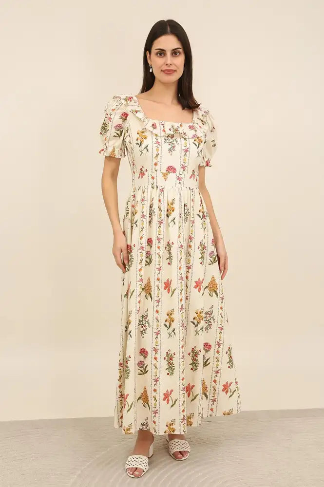 Daphne Mathilde Floral Maxi Dress