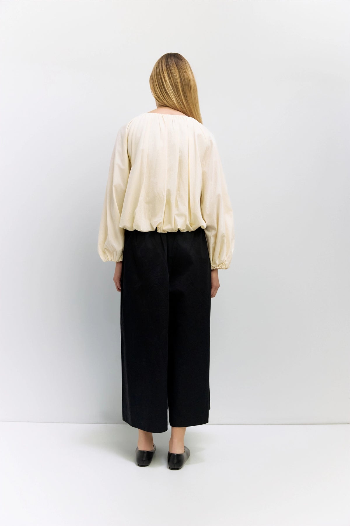 Mod Ref Jenna Cream Long Sleeve Bubble Top