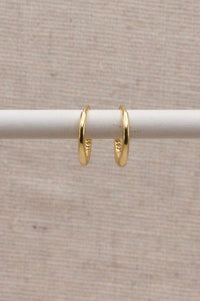 Everyday Gold Essential Huggie Hoops - The Mercantile London