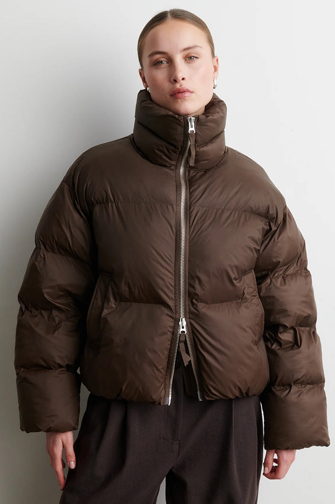 Second Female Riya Demitasse Puffer