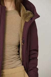 Tantä Graupel Huckleberry Waterproof Jacket
