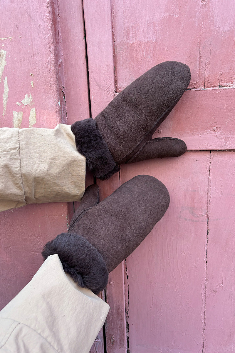 Beck Söndergaard Doa Chocolate Torte Shearling Mittens - The Mercantile London