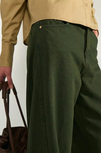 Numph Amsterdam Forest Night Barrel Leg Jeans