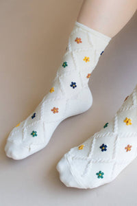 Ann Cottage Floral Casual Socks: Cream - The Mercantile London