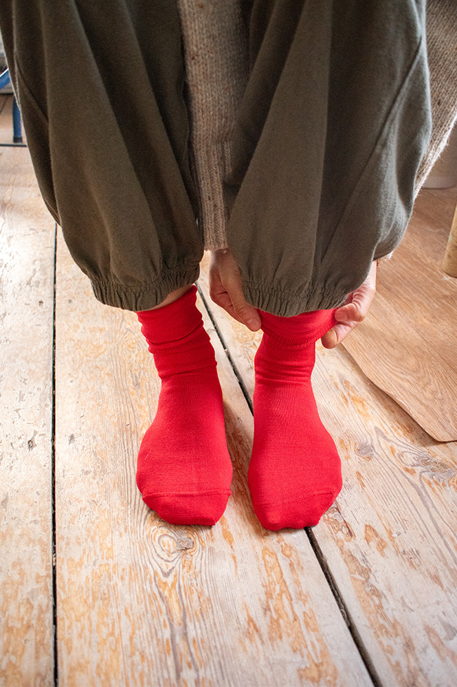 Pairs Postbox Red Merino Socks - The Mercantile London