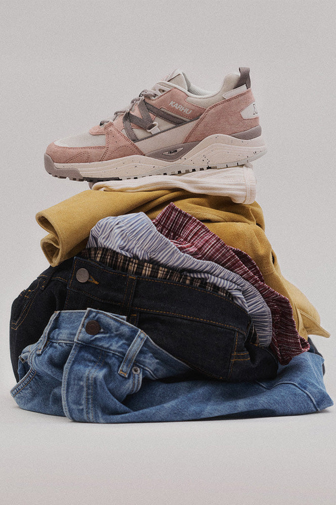 Karhu Fusion XC Adobe Rose & Dark Grey Trainers - The Mercantile London