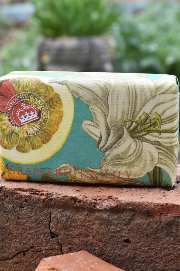 The English Soap Company Kew Gardens Grapefruit and Lily Soap