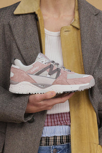 Karhu Fusion XC Adobe Rose & Dark Grey Trainers - The Mercantile London