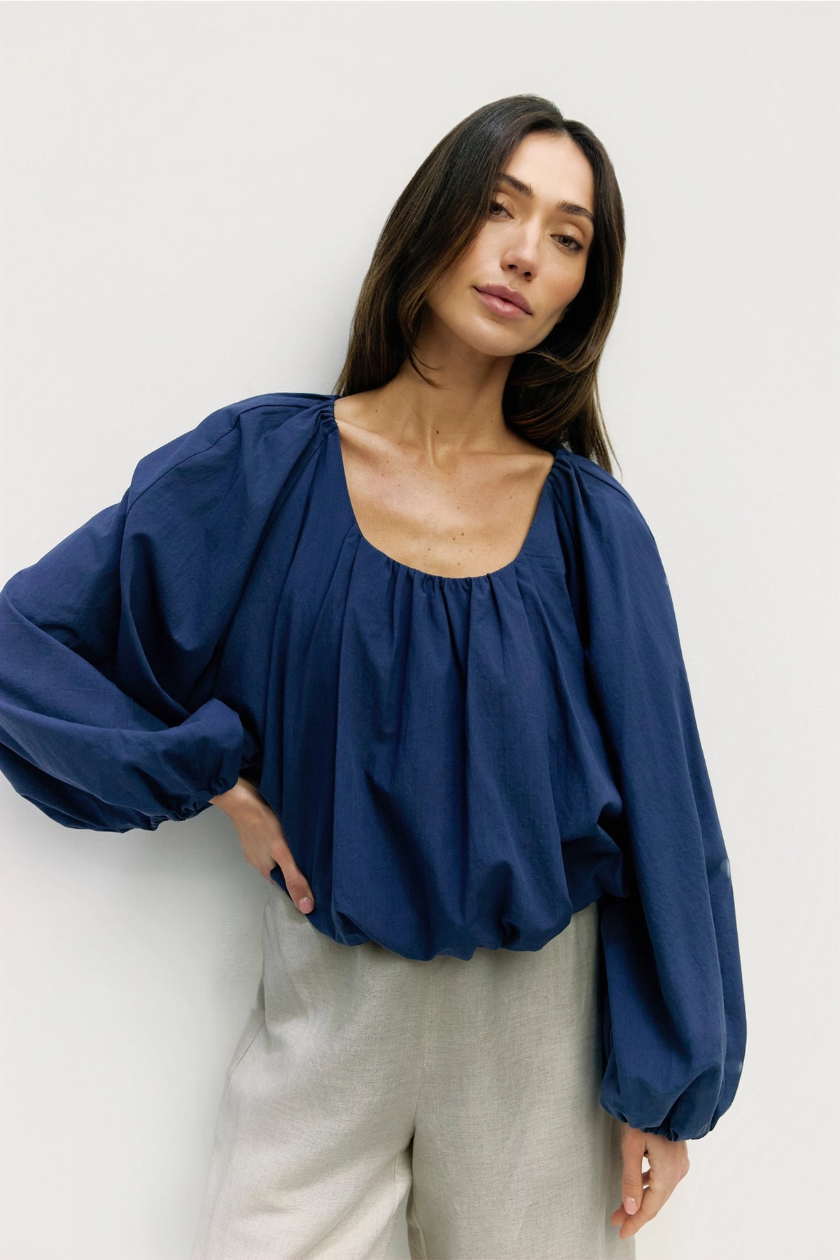 Mod Ref Jenna Navy Long Sleeve Bubble Top