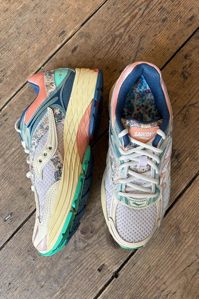 Saucony Progrid Omni 9 Blossom Blue Trainers - The Mercantile London