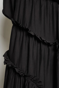 Ghospell Hestia Tiered Black Midi Dress