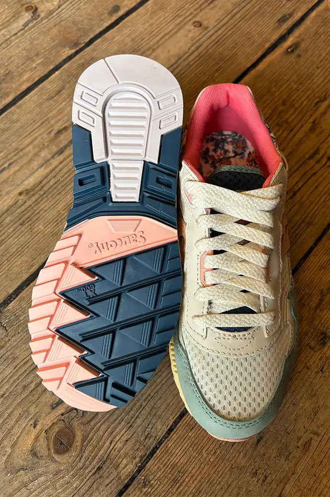 Saucony Shadow 5000 Rosie Blue Trainers - The Mercantile London
