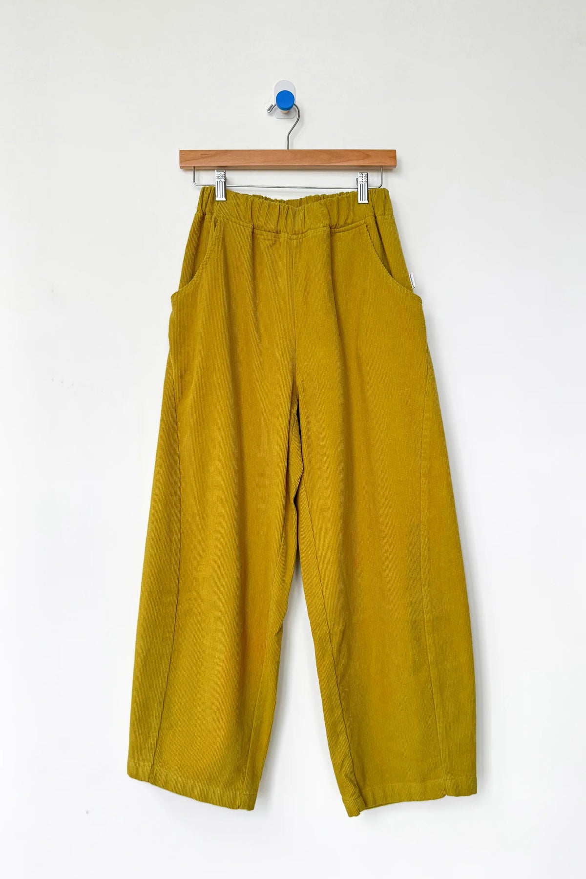 Le Bon Shoppe Arc Corduroy Olive Pants - The Mercantile London