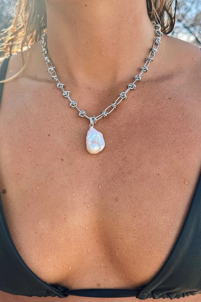Briwok Devin Silver Necklace - The Mercantile London