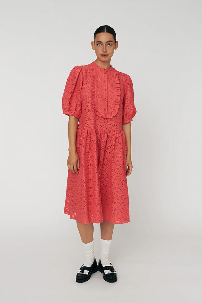 stella nova lace dress STELLA NOVA Cotton Lace Dress in White 38
