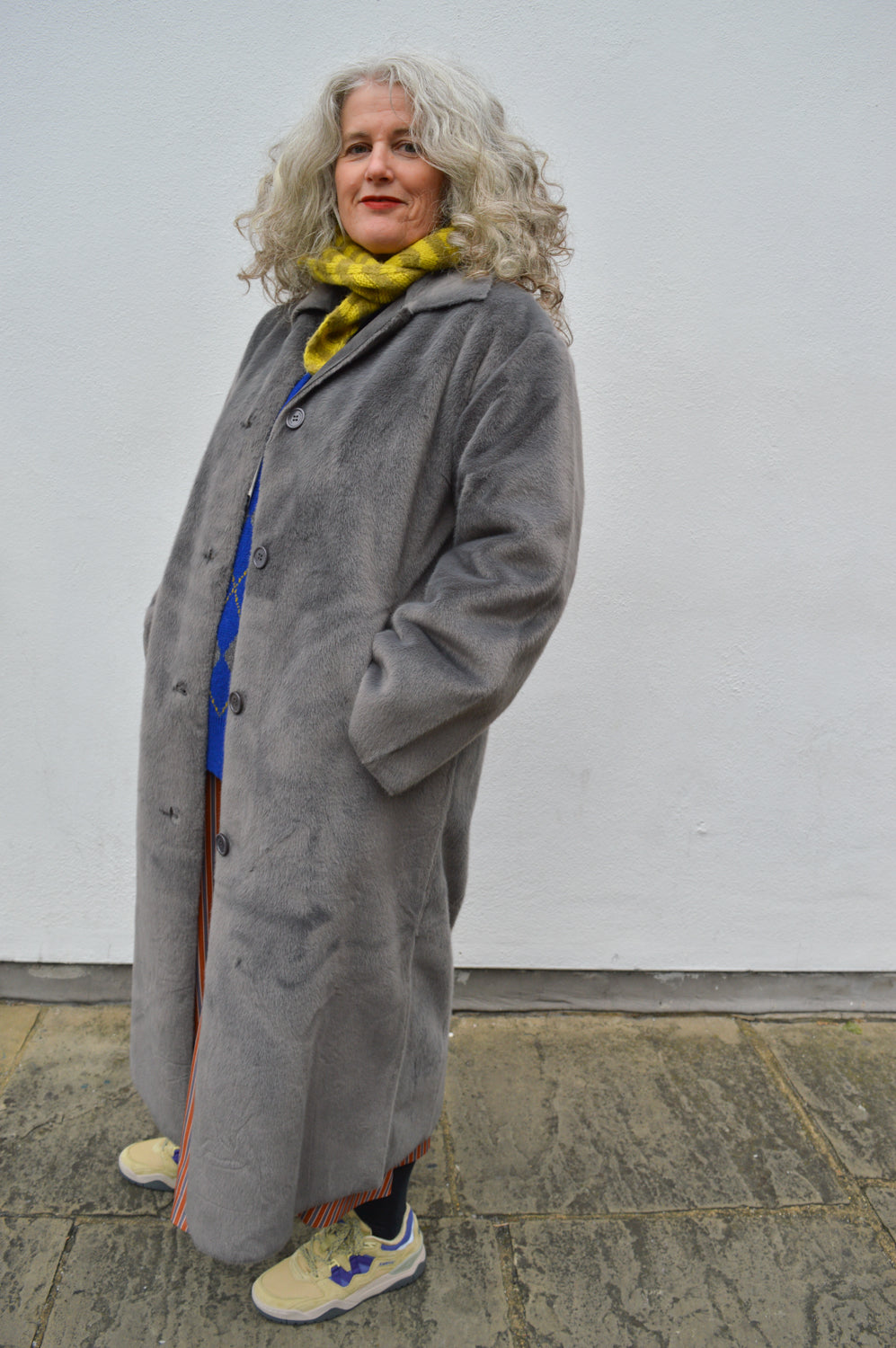 Molliolli Lungo Dark Grey Coat - The Mercantile London