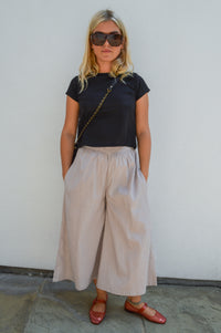 Artisans Of Humantiy Black Button-Back Top