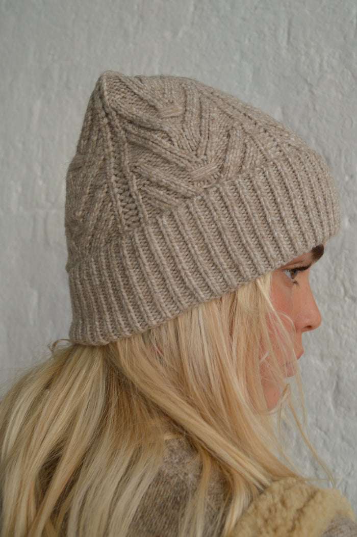ICHI Amynte Oatmeal Melange Hat - The Mercantile London