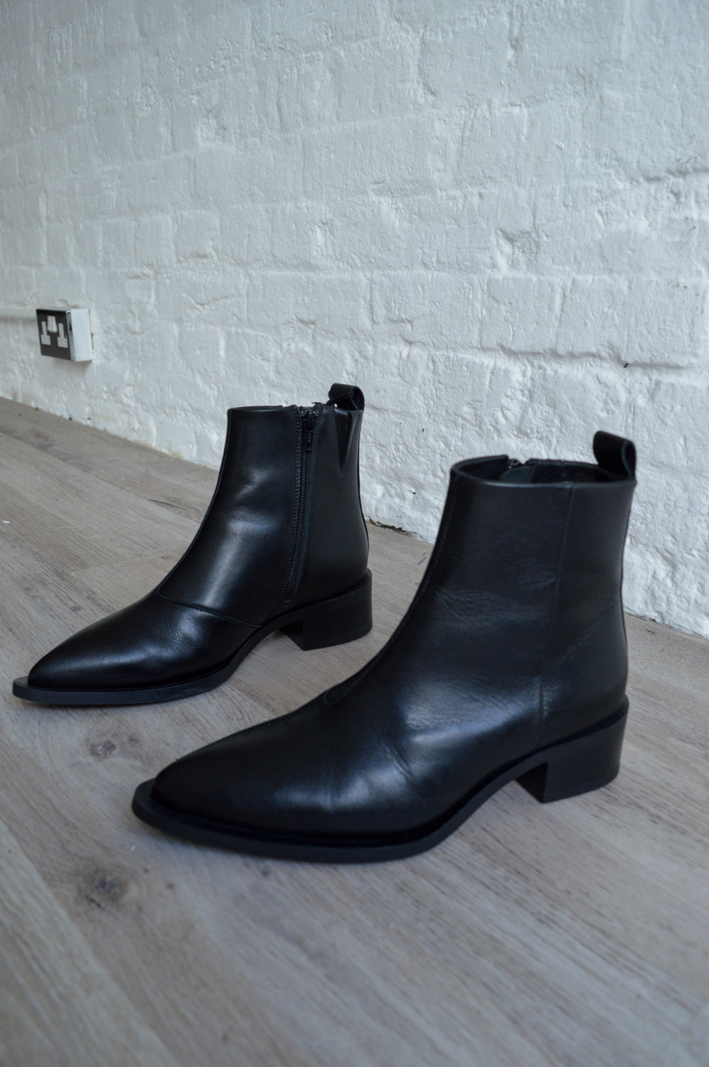 Pavement Elva Black Boots - The Mercantile London