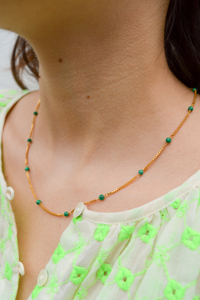 Shyla Venus Slim Malachite Necklace - The Mercantile London