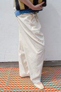 ICHI Wallis Birch Barrel Leg Trousers - The Mercantile London
