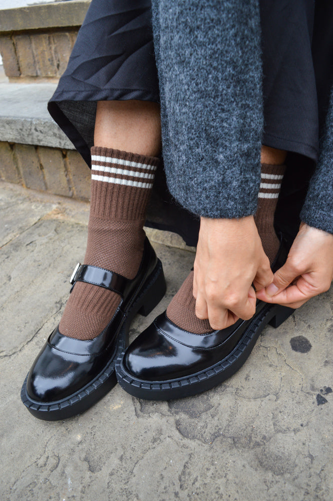 Le Bon Shoppe Girlfriend Mahogany Socks - The Mercantile London