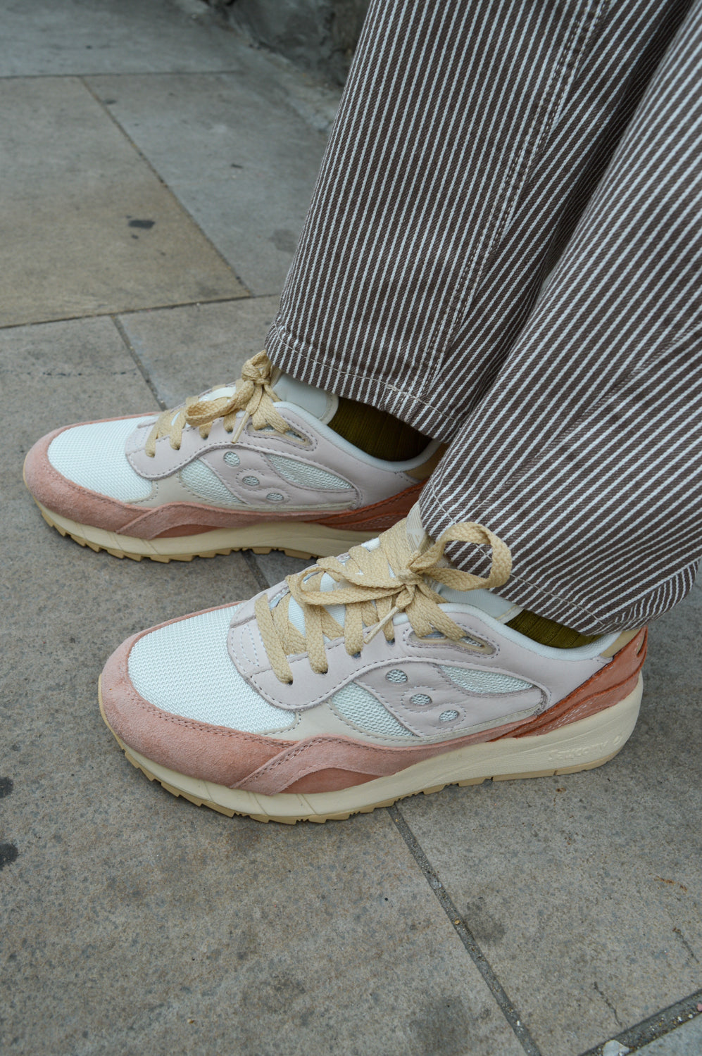 Saucony Shadow 6000 Off White/Peach Trainers - The Mercantile London