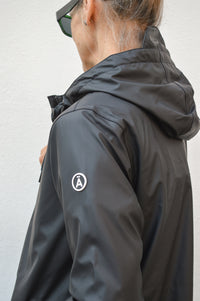 Tantä Nuovola Black Raincoat - The Mercantile London
