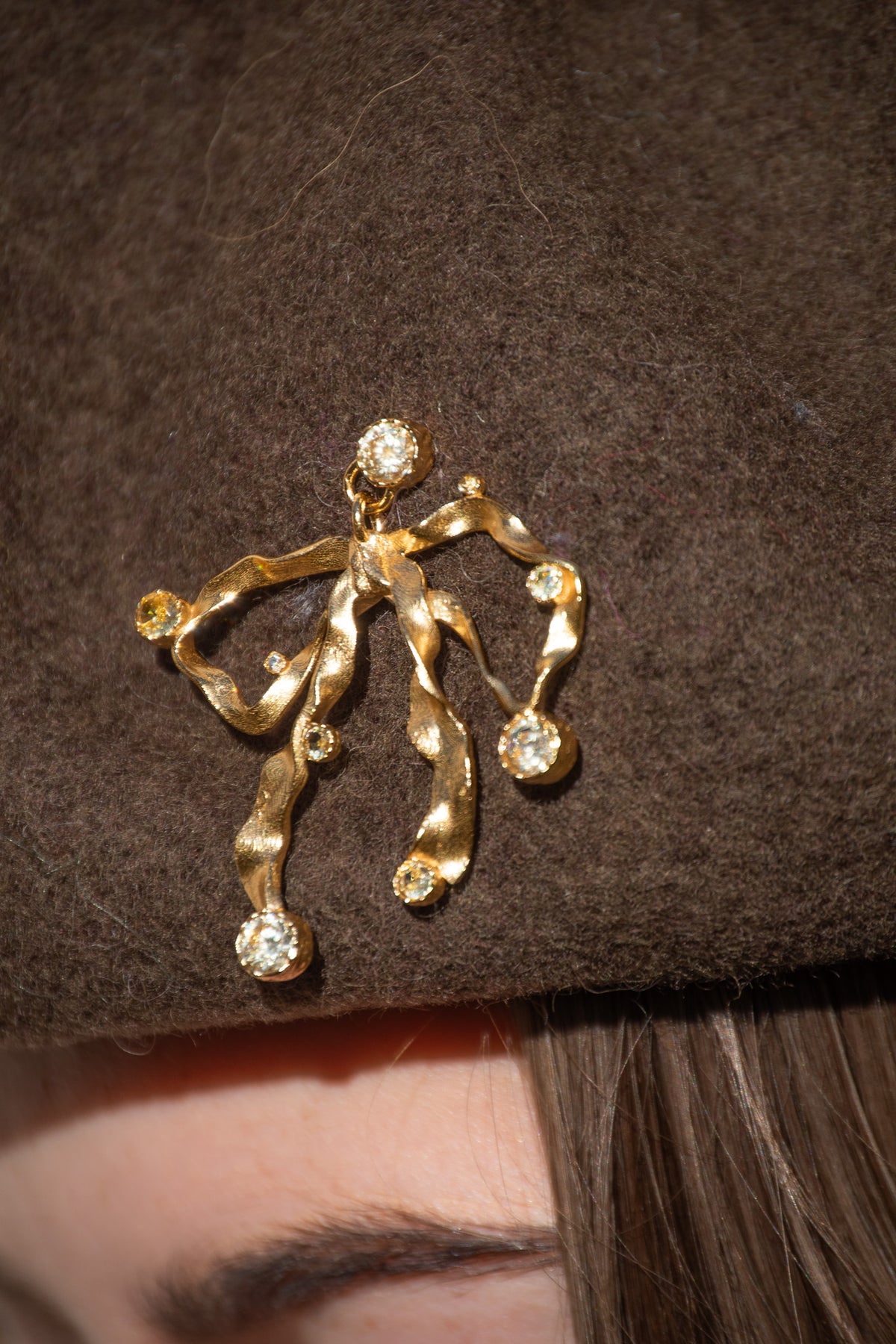 Vincent Bow Brooch - The Mercantile London