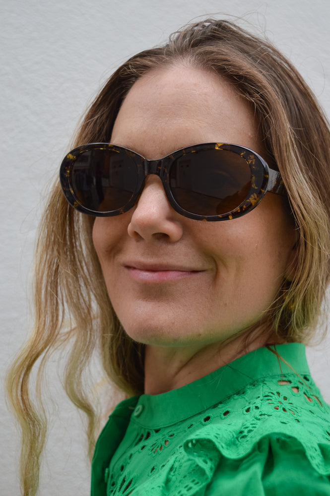 A Kjaerbede Anma Black / Yellow Tortoise Sunglasses - The Mercantile London