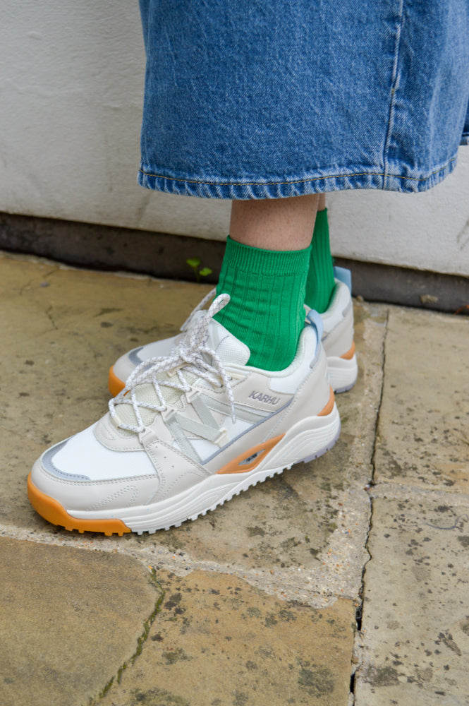 Karhu Fusion XC Lilly White / Foggy Dew Trainers - The Mercantile London