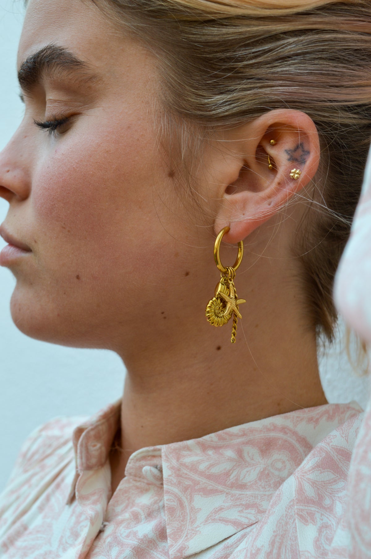 Bazou Shell Earrings - The Mercantile London
