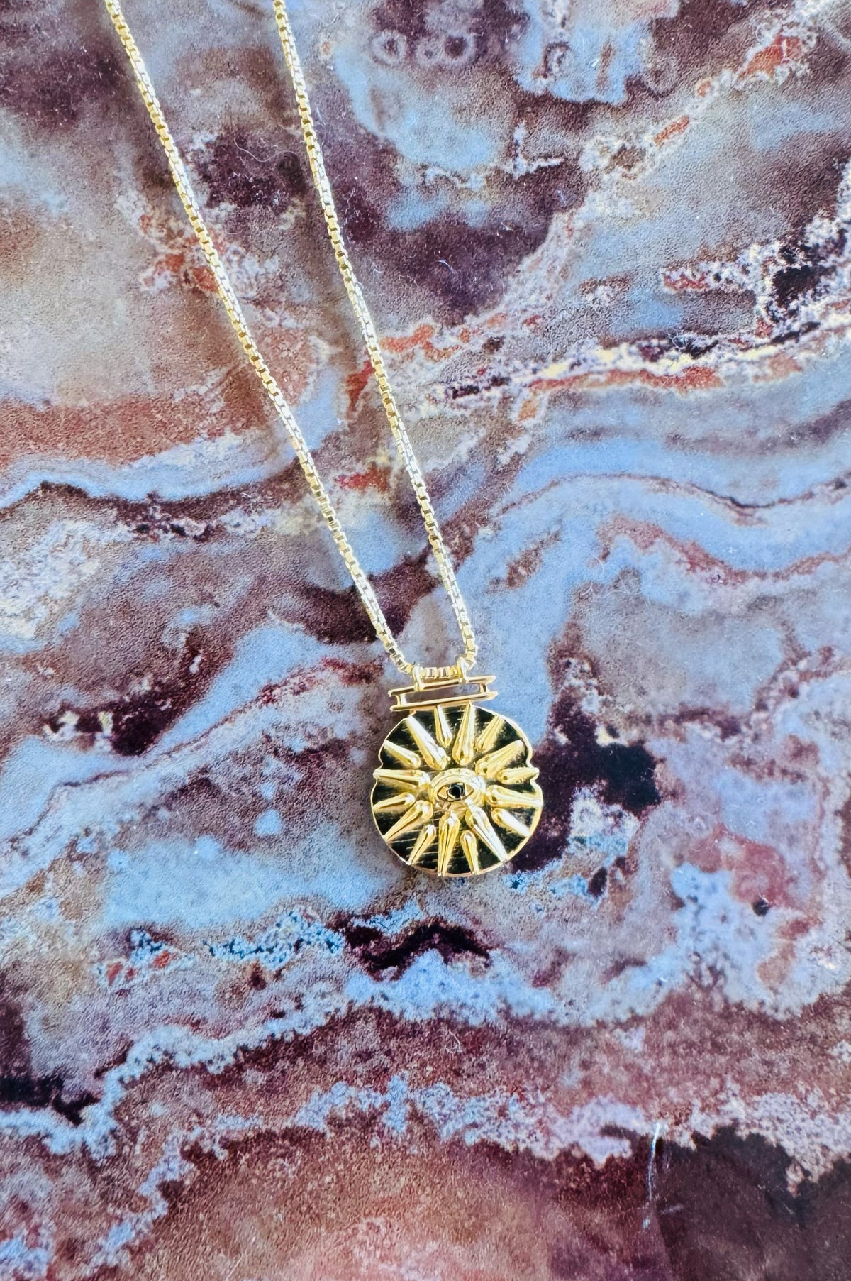 Une A Une Horus Medallion Necklace - The Mercantile London