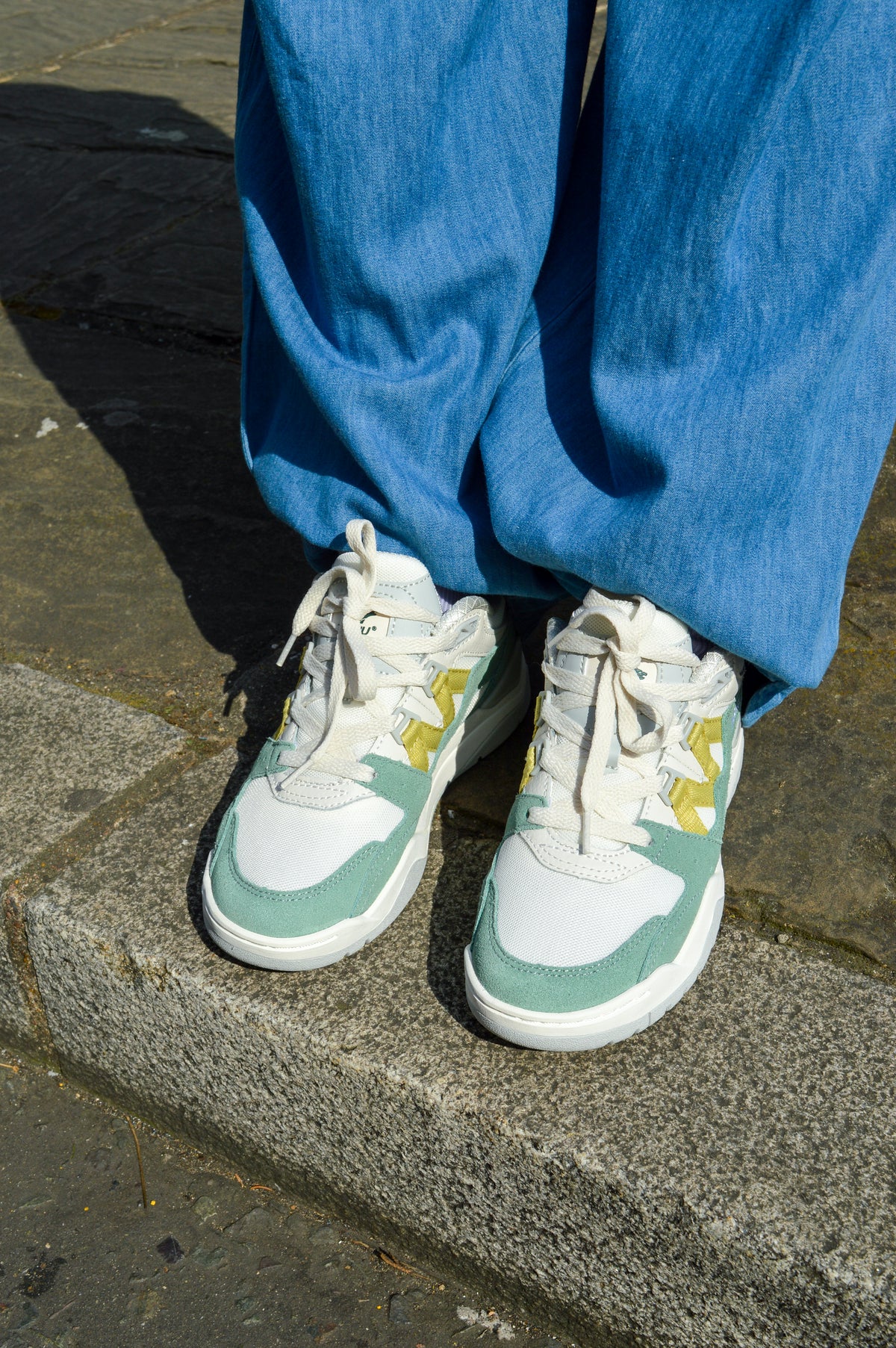 Karhu Aria Fusion XT Iceberg Green/Dusty Yellow Trainers - The Mercantile London