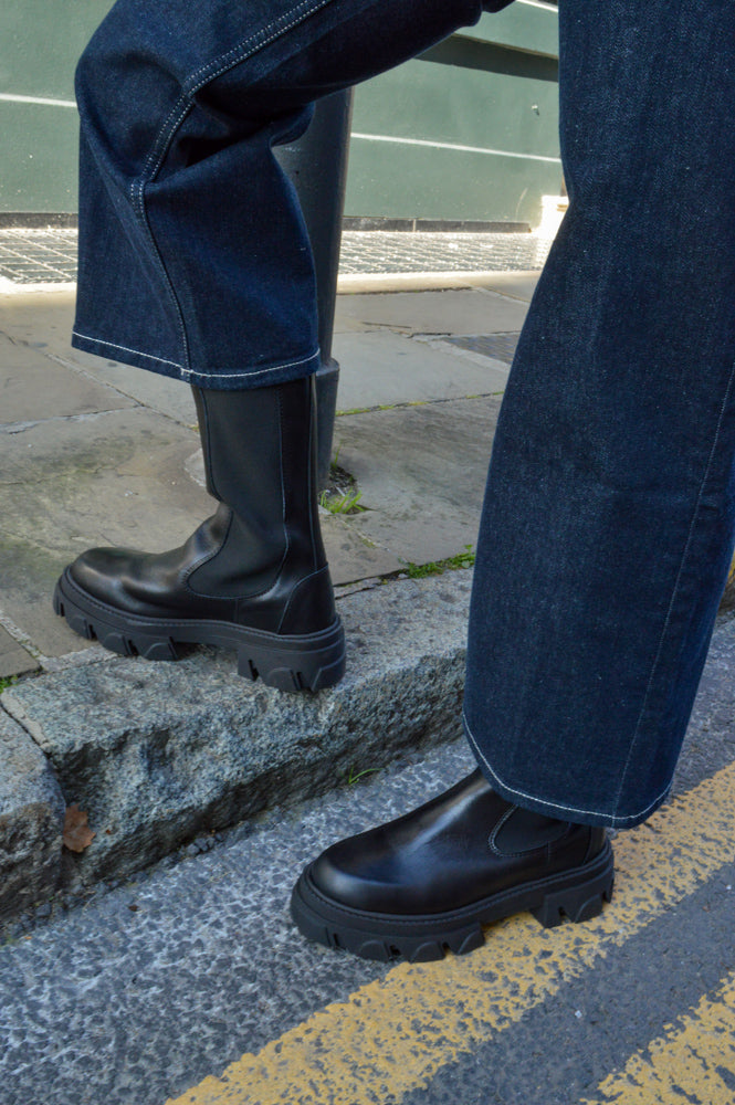 Pavement Ina Black Boots - The Mercantile London