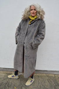 Molliolli Lungo Dark Grey Coat - The Mercantile London