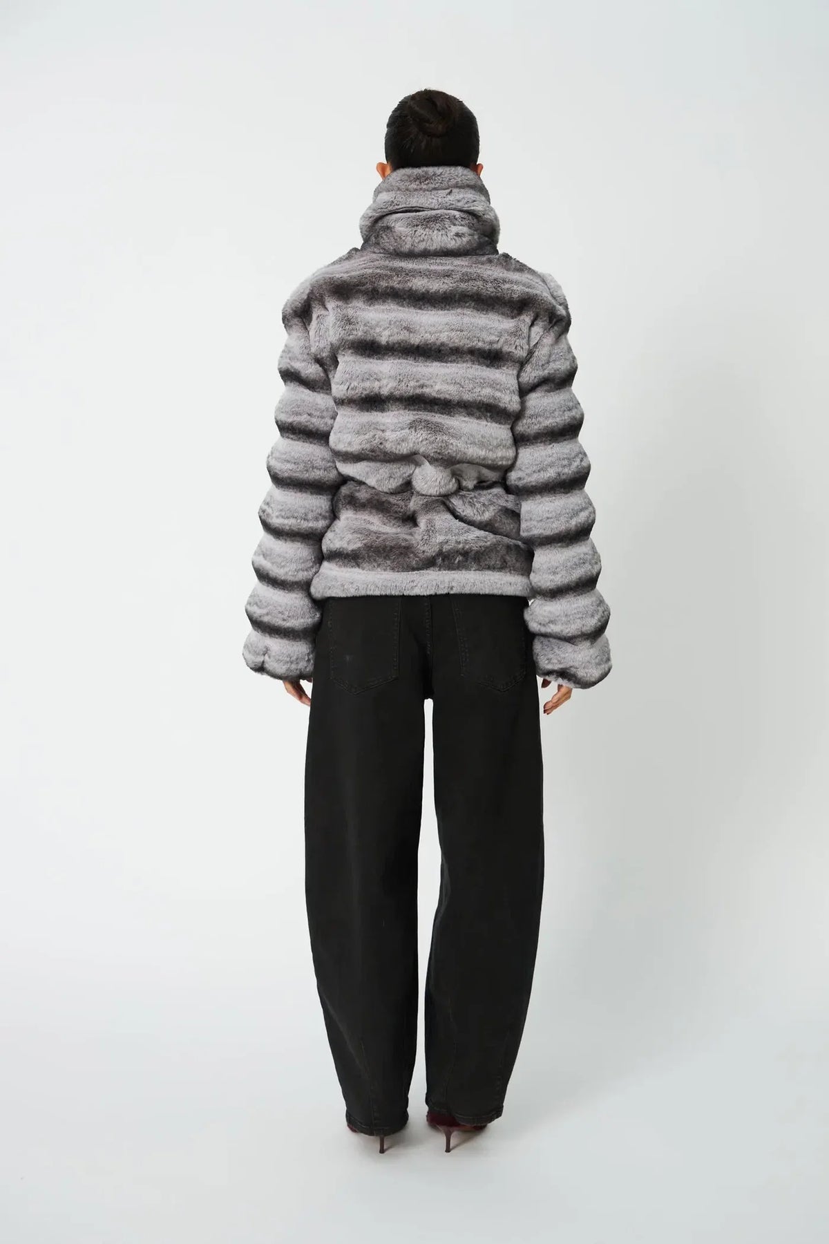 Stella Nova Fall Grey Faux Fur Coat