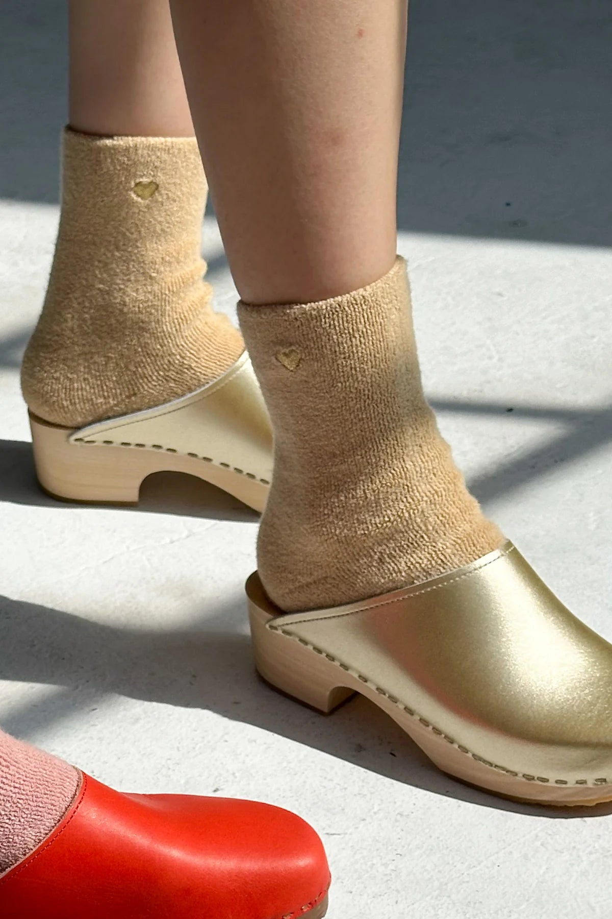 Le Bon Shoppe Embroidered French Vanilla Gold Heart Socks - The Mercantile London