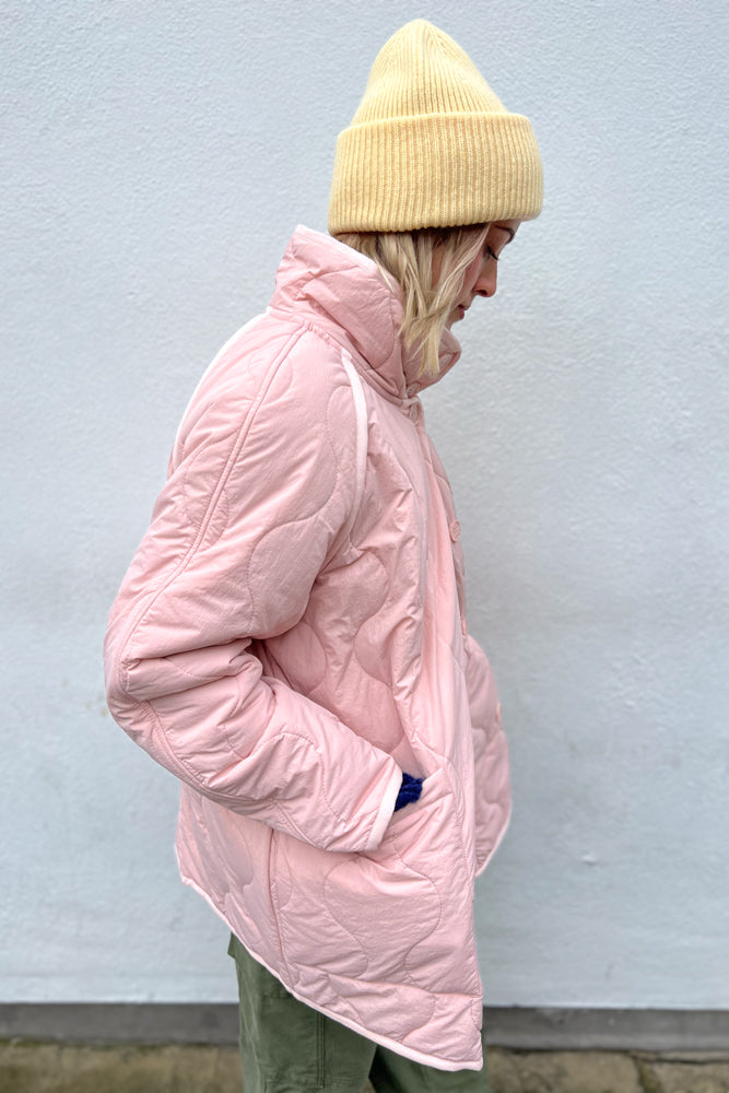 Jakke Chloe Soft Pink Quilted Jacket - The Mercantile London
