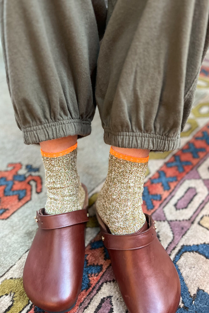 Le Bon Shoppe Balloon Olive Green Pants - The Mercantile London