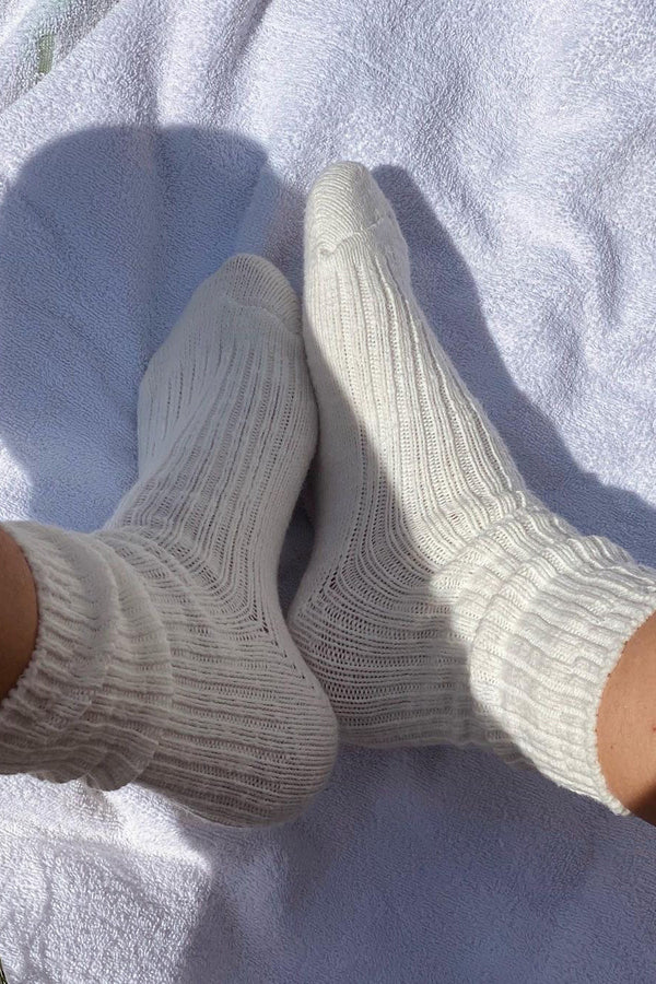 Le Bon Shoppe White Linen Cottage Socks - The Mercantile London