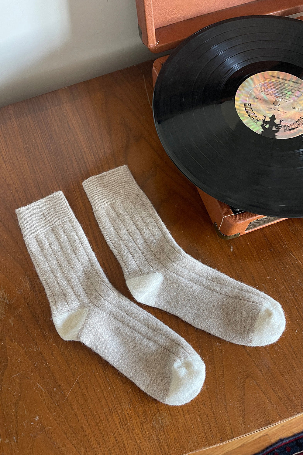 Le Bon Shoppe Cashmere Fawn Socks - The Mercantile London