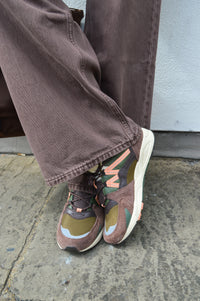 Karhu Fusion 2.0 Shaved Chocolate / Peach Bloom Trainers