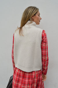 Fransa Vinea Whisper White Vest