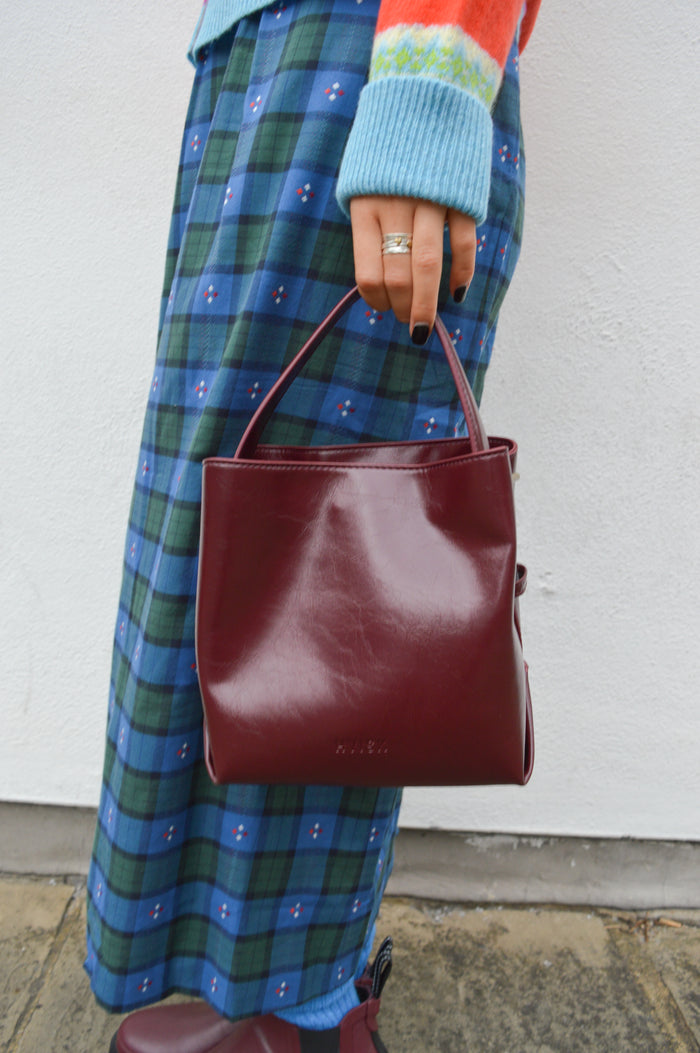 Hvisk Molly Deep Burgundy Bag